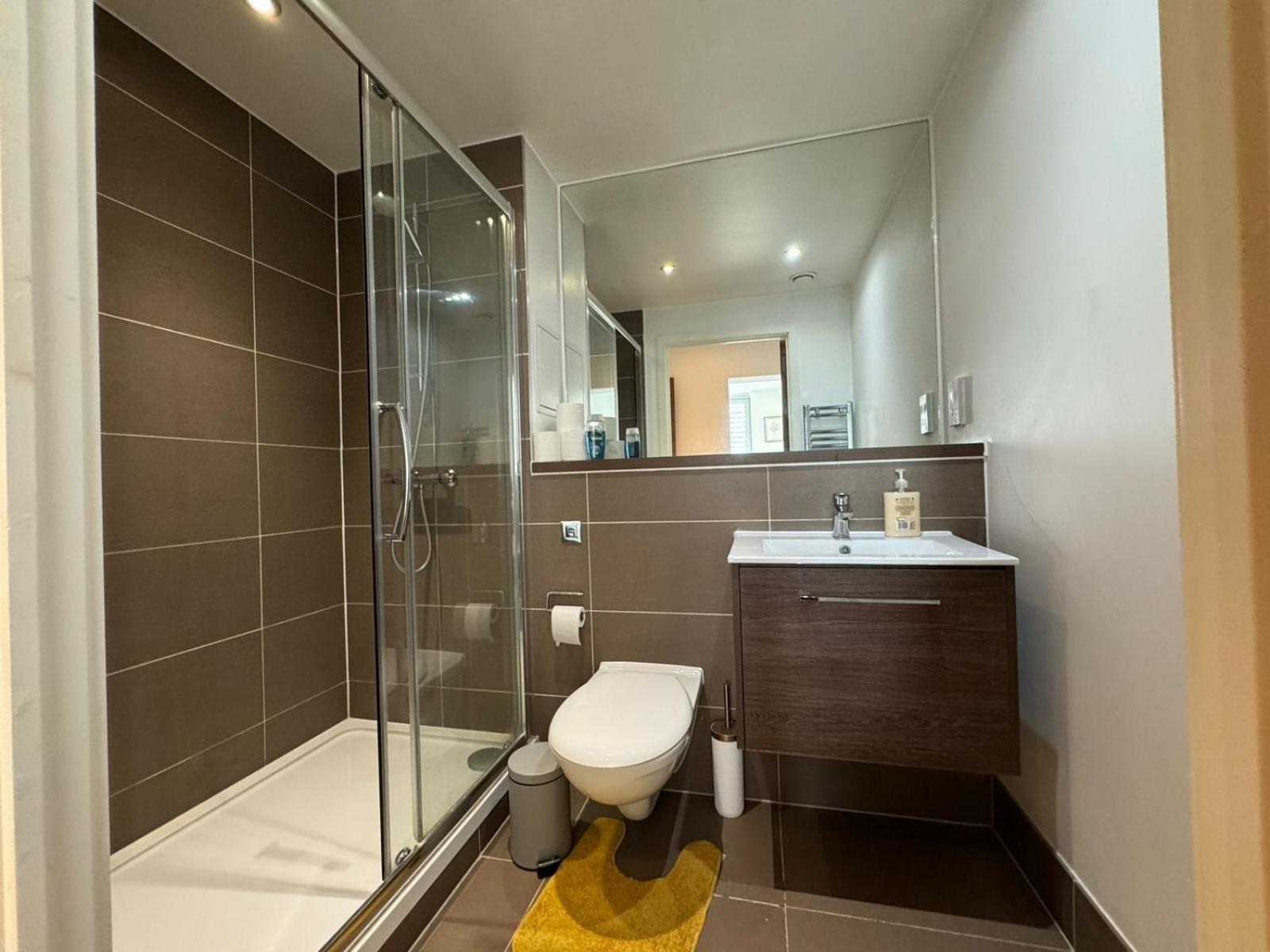 Cozy One Bedroom Flat 20 Mins Central London Bp142 Екстериор снимка